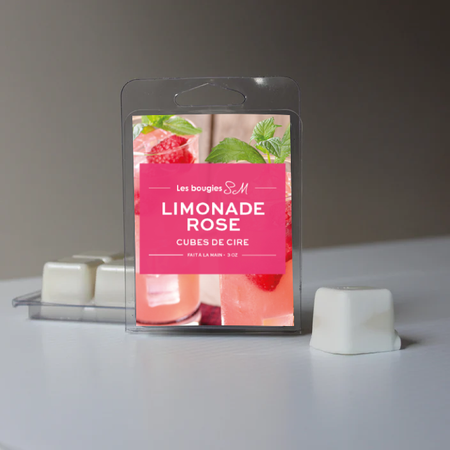 arômes

limonade rose

limonade

3 oz

cube de cire

cube

wax

wax melts

waxmelt

bougie sm

Bougies SM

cire de soja

cire de soya

soya

soja

fragrance

rafraichissante

fraicheur estivale

rafraichissants

