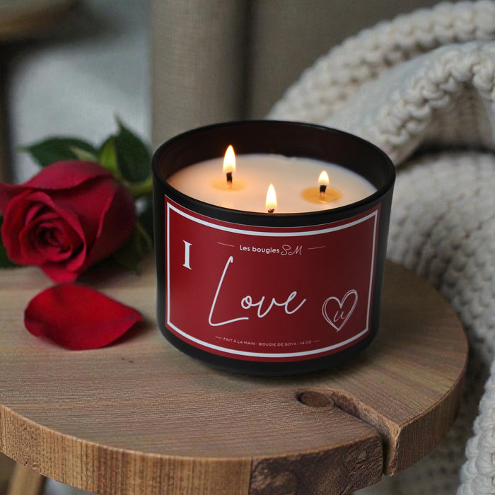 valentine

valentin day

St-valentin

soja

soirée romantique

sensualité

saint valentin

romantique

richesse

pétale de rose

parfum envoûtant

parfum doux

odeur

i love you

i love u

i love

fraicheur

fragrance

doux moment

doux

douce détente

crème de pétales

chandelle

candle

cadeau st valentin

Bougies SM

bougie sm

bougie

bois de miel

arômes

8 oz

3 meche

14 oz