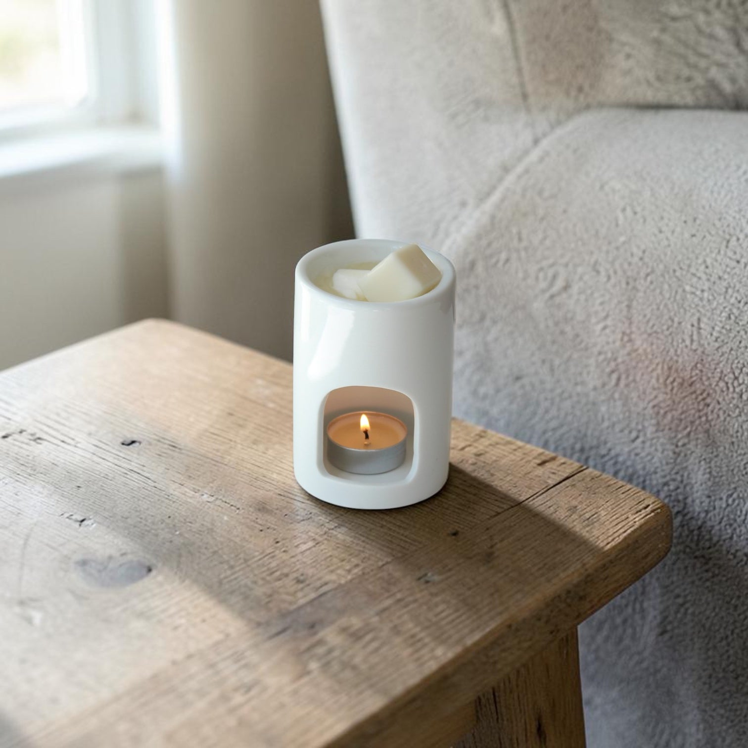 mini diffuseur  , céramique , atmosphere, cube de cire ,fragrance ,diffuse , cadeau , gift , élégant , parfumé , illumine , espace ,simplicité , intérieur, déco, ambiance